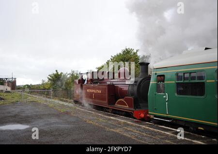 Metropolitan Railway 'NUmmer 1' verlassen Barry Island. Stockfoto