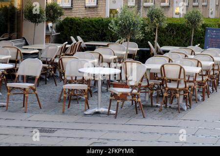 Kopenhagen, Dänemark. 30. April 2021,Dänemark hat Wiedereröffner für Cafés, Ars und Restaurants Outdoor-Cafés erforderlich keine coronatest oder Corona Pass, b Stockfoto