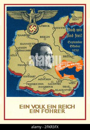 1930er Jahre Nazi-Propaganda 'Anschluss'-Plakatkarte von Deutschland mit Nazi-Adler, Swastika und Adolf Hitler. „EIN Volk EIN REICH EIN FÜHRER“ „ein Volk..ein Reich..ein Führer“ Österreich wurde am 13. März 1938 ohne Blutvergießen in Großnationalsozialistische Deutschland annektiert sind wir frei „Jetzt sind wir frei: Stockfoto