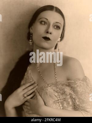 Porträt der mexikanischen Filmschauspielerin Dolores del Rio c. 1927 Stockfoto