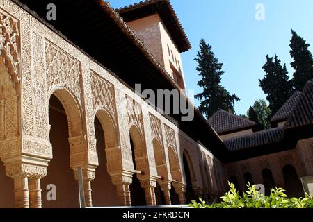 Islamische Architektur Details an der Alhambra in Granada, Spanien Stockfoto