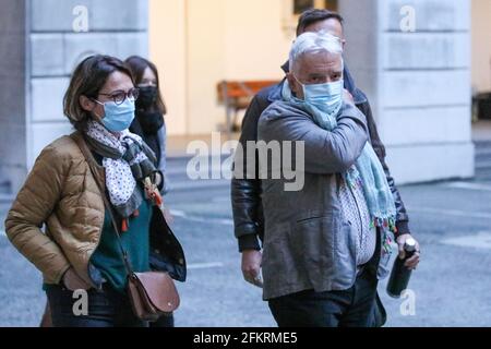 Die Eltern Cécile Noyer, Didier Noyer, Nordahl Lelandais Prozess wegen des Mordes an dem am 12. April 2017 in Chambéry und im Département Savoie getöteten Korporal Arthur Noyer. Gericht von Chambery. Am 3. Mai 2021 in Chambéry. Foto von Erik Sampers / ABACAPRESS.COM Stockfoto