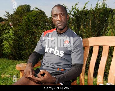 Chris Powell Manager von Charlton Athletic FC. 2/9/2011. BILD DAVID ASHDOWN Stockfoto