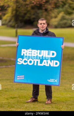 Musselburgh, Großbritannien. 04. Mai 2021 im Bild: Douglas Ross, Vorsitzender der schottischen Konservativen in der letzten Wahlwoche für die schottischen Parlamentswahlen. Kredit: Rich Dyson/Alamy Live Nachrichten Stockfoto