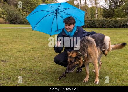 Musselburgh, Großbritannien. 04. Mai 2021 im Bild: Die ehemalige Vorsitzende der schottischen Konservativen, Ruth Davidson, in der letzten Woche des Wahlkampfs für die schottischen Parlamentswahlen. Kredit: Rich Dyson/Alamy Live Nachrichten Stockfoto