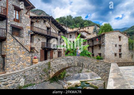 Beget Dorf in La Garrotxa Naturpark Provinz Girona Pyrenäen Katalonien Spanien Stockfoto