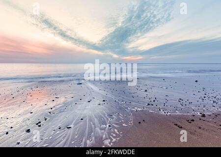 Himmlischer Blick über die Wash vom alten Hunstanton Strand. Stockfoto