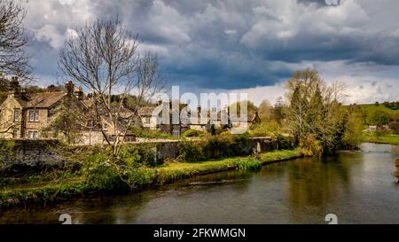 River Wye von der Bakewell Bridge, Derbyshire aus gesehen Stockfoto