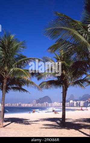 Strand der Copacabana, Rio De Janeiro, Brasilien Stockfoto