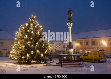 Weihnachtsbaum In Eggenburg Niederösterreich, Österreich Stockfoto