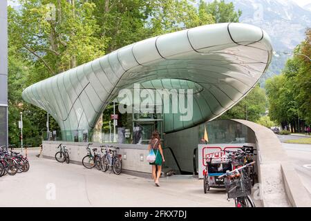 Talstation Hungerburgbahn Ab Zaha Hadid, Innsbruck, Tirol, Österreich Stockfoto