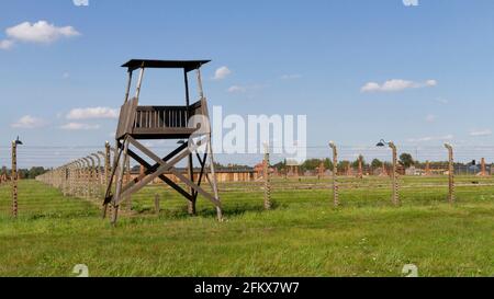 Wachturm, KZ-Gedenkstätte Auschwitz II Birkenau, Polen Stockfoto