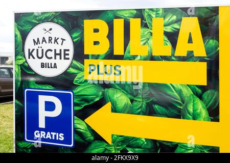 Billa Plus Mit Marktküche, Filiale Stockfoto