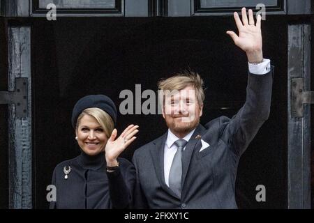 Amsterdam, Niederlande. Mai 2021. Königin Maxima und König Willem-Alexander aus den Niederlanden kommen am 04. Mai 2021 zur Gedenkfeier am Denkmal des Zweiten Weltkriegs in Amsterdam, Niederlande, an. Foto von Robin Utrecht/ABACAPRESS.COM Quelle: Abaca Press/Alamy Live News Stockfoto