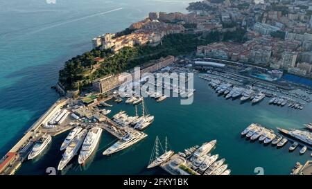 Luftaufnahme des Hafens von Monaco 2021 Monte Carlo Stockfoto
