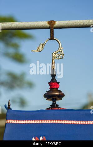 Pfeifender Vogelkäfig während eines Wettbewerbs in Kota Bharu in Malaysia Stockfoto