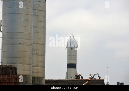 Raumschiff auf SpaceX auf dem Startplatz Stockfoto