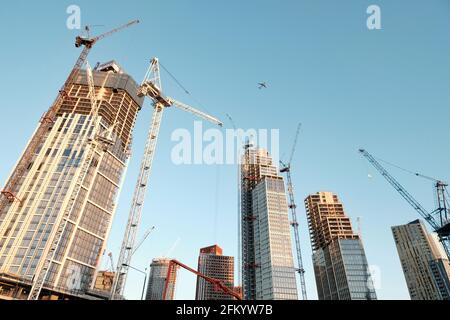 Die Regeneration von Vauxhall, Süd-London und dem nahegelegenen Gebiet Nine Elms geht mit zwei neuen U-Bahn-Stationen in rasantem Tempo weiter Stockfoto