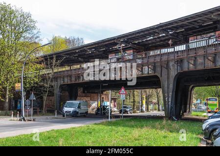 S Siemensstadt. Verlassene S-Bahn-Station auf der Siemensbahn-Linie, gebaut 1927-1929 von Siemens & Halske - Siemensstadt, Spandau, Berlin Stockfoto