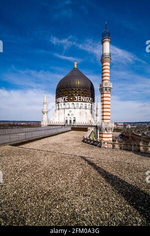 Das Gebäude Yenidze, das wie eine Moschee aussahen, war früher eine Zigarettenfabrik. Stockfoto