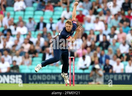 Jamie Porter in Bowling-Action für Essex während Surrey vs Essex Eagles, Vitality Blast T20 Cricket im Kia Oval am 12. Juli 2018 Stockfoto