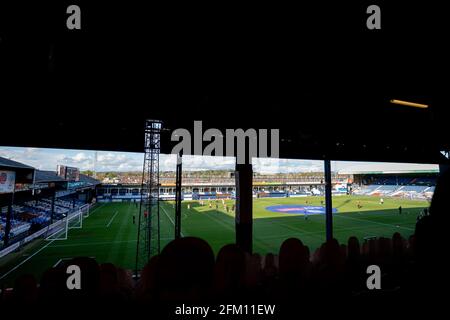 Luton, Großbritannien. Mai 2021. Gesamtansicht der Kenilworth Road, Heimat von Luton Town während des Sky Bet Championship-Spiels zwischen Luton Town und Rotherham United am 4. Mai 2021 in der Kenilworth Road, Luton, England. Foto von David Horn. Quelle: Prime Media Images/Alamy Live News Stockfoto