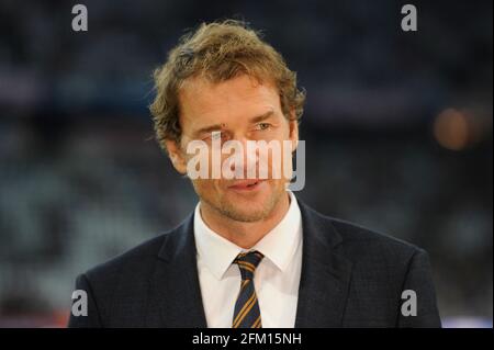 München, Deutschland. Mai 2021. Jens Lehmann: Rassismus-Debatte und Hertha-Vertreibung. Archivfoto; Jens LEHMANN (Ex-Nationaltorhüter), Einzelbild, Einzelmotiv beschnitten, Porträt, Porträt, Hochformat. FC Bayern München-Arsenal London 5-1 Fußball Champions League Gruppenphase am 04/11/2015. ¬ ¬ Nutzung weltweit Credit: dpa/Alamy Live News Stockfoto