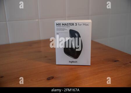 MX Master 3 Maus Verpackung Nahaufnahme. Stockfoto