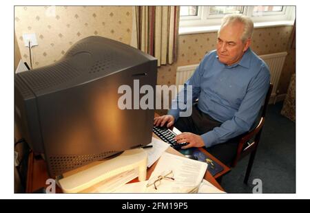 Dr. Brian Jones ....Defence Inelegence annalist.pic David Sandison 3/2/2004 Stockfoto