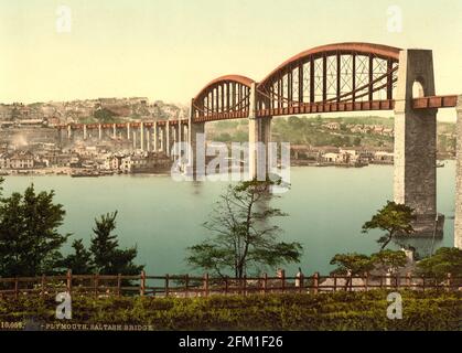 Die Royal Albert Bridge über den Fluss Tamar zwischen Plymouth Saltasch in Devon und Cornwall um 1890-1900 Stockfoto