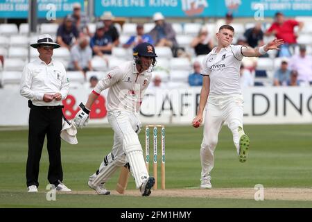 Henry Brookes im Batting Action für Warwickshire während Essex CCC gegen Warwickshire CCC, Specsavers County Championship Division 1 Cricket im Cloudf Stockfoto