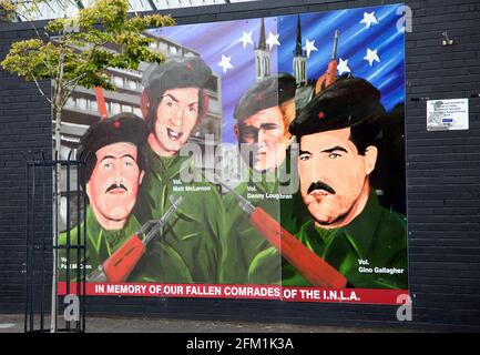 International Wall oder Peace Wall in der Albert Street, Belfast, zeigt das Kunstwerk Stockfoto