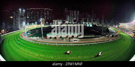 INTERNATIONALE JOCKEYS CHAMPIONSHIP-RENNEN IM HAPPY VALLEY HONG KONG 11/12/2002 BILD DAVID ASHDOWN Stockfoto