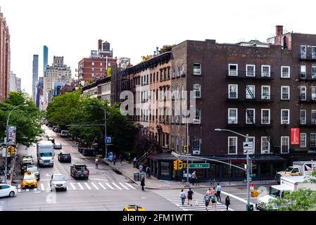 New York City, USA - 22. Juni 2018: High Angle View der 10th Avenue im Chelsea und Meatpacking District Stockfoto
