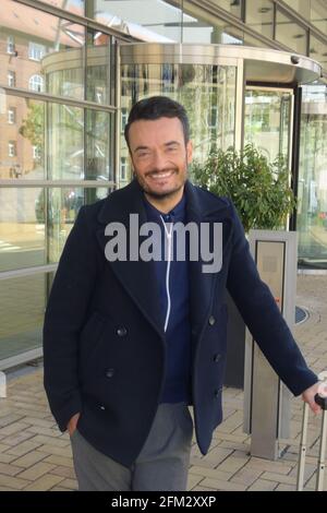 Giovanni Zarrella bei der Ankunft zur Aufzeichnung von 'die Schlager Des Monats' im MDR Studio in Leipzig am 05.05.2021 Stockfoto