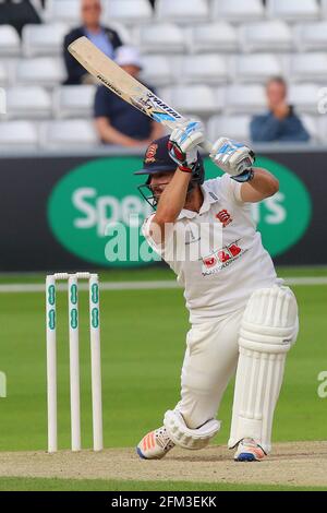 Jaik Mickleburgh trifft vier Läufe für Essex während Essex CCC gegen Leicestershire CCC, Specsavers County Championship Division 2 Cricket beim Essex Count Stockfoto