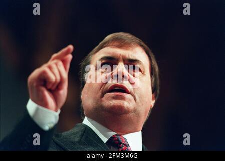 John Prescott Labour Deputy Leader hält seine Rede vor der Labour Party Conference Blackpool 1996 Dbase Stockfoto