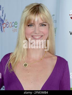 26. September 2015, Reserve Playa Vista, Kalifornien, USA: Eugenia Kuzmina nimmt am 2. Jährlichen The Peace Fund Celebrity Poker Turnier Teil. (Bild: © Billy Bennight/ZUMA Wire) Stockfoto