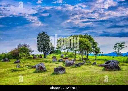 Die Ebene von Jars ist eine archäologische megalithische Landschaft. Provinz Xieng Khouang, Laos. Stockfoto