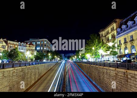 Washington, D.C., USA. Mai 2021. Der Verkehr führt durch einen Tunnel unterhalb des Dupont Circle. Quelle: Bryan Dozier/Alamy Live News Stockfoto