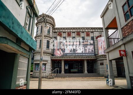 Suncheon, Korea - 27. April 2021 : Suncheon Open Film Set, Koreanisches altes Dorf Stockfoto