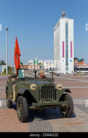 Ulyanovsk, Russland - 29. Juli 2017: Oldtimer-Militärwagen GAZ-67B auf dem Auto-Festival "Retrospective 2017" - eine Auto-Show mit freiem Eintritt, whe Stockfoto