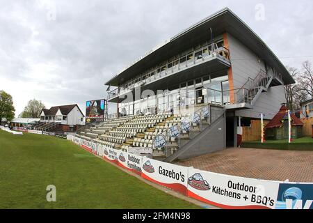 Der Graeme Hick-Pavillon vor Worcestershire CCC gegen Essex CCC, Specsavers County Championship Division 2 Cricket in New Road am 2. Mai 2016 Stockfoto