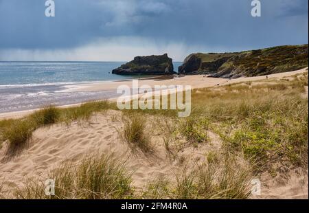 Broad Haven South Beach in der Nähe von Bosherton, Pembrokeshire, Wales Stockfoto