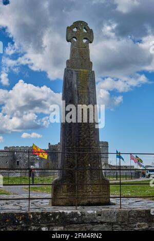 Carew Cross, Carew Castle, Pembrokeshire, Wales Stockfoto