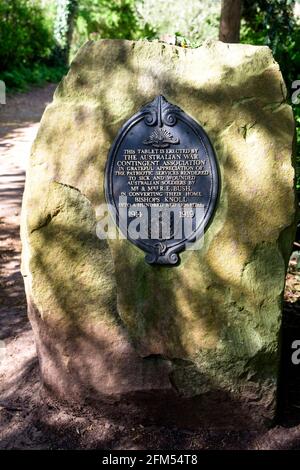 Der versteckte Garten im Bishops Knoll Bristol, Teil des Woodland Trust. Denkmal für das Krankenhaus aus dem 1. Weltkrieg Stockfoto