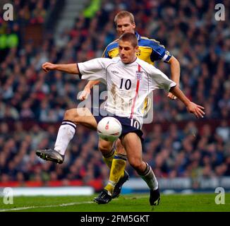 ENGLAND V SCHWEDEN AM ALTEN TRAFFORD 10/11/2001 BILD DAVID ASHDOWN ENGLAND FUSSBALL Stockfoto