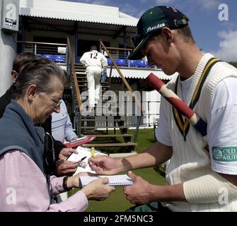 SESSEX V ZIMBABWE AT HOVE 15/5/2003 CRICKET-BILD DAVID ASHDOWN CRICKET Stockfoto