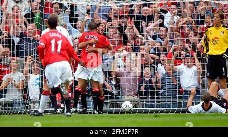 MANCHESTER UNITED V FULHAM VAN NISTELROOY NACH SEINEM 2. TOR Stockfoto