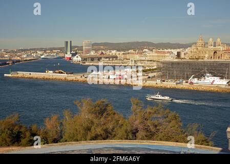 Marseille Bassin de la petite Joliette und CMA CGM Tower Stockfoto